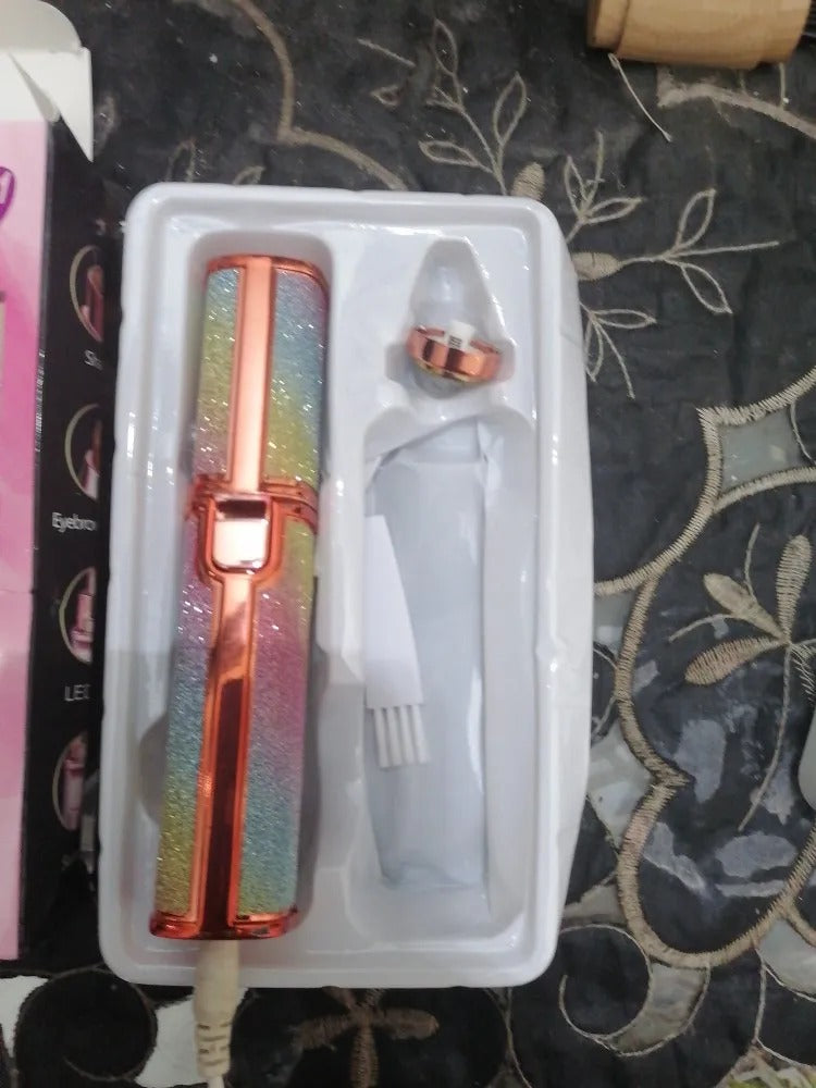 Flawless 2-in-1 Eyebrow & Facial Hair Trimmer | USB Rechargeable