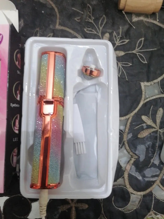 Flawless 2-in-1 Eyebrow & Facial Hair Trimmer | USB Rechargeable